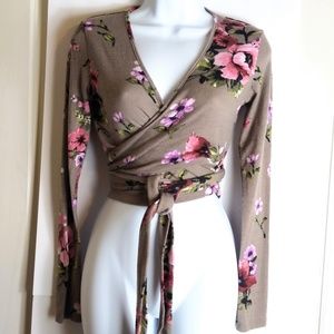 Polly & Esther small tan wrap crop top